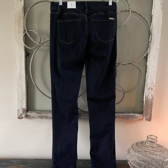 NWT - WHBM Womens Jeans. “The Slim”. size 2R. Dark Wash - Picture 4 of 4